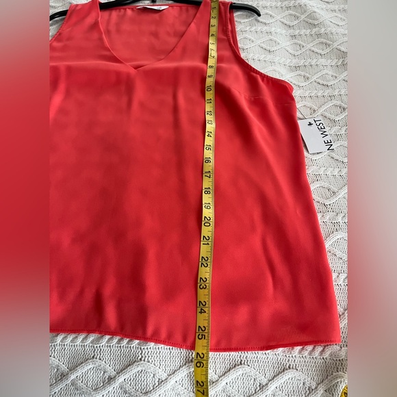 Nine West Deep Coral Women's Sleeveless V-Neck Lined Top Women’s size XL - Picture 12 of 16